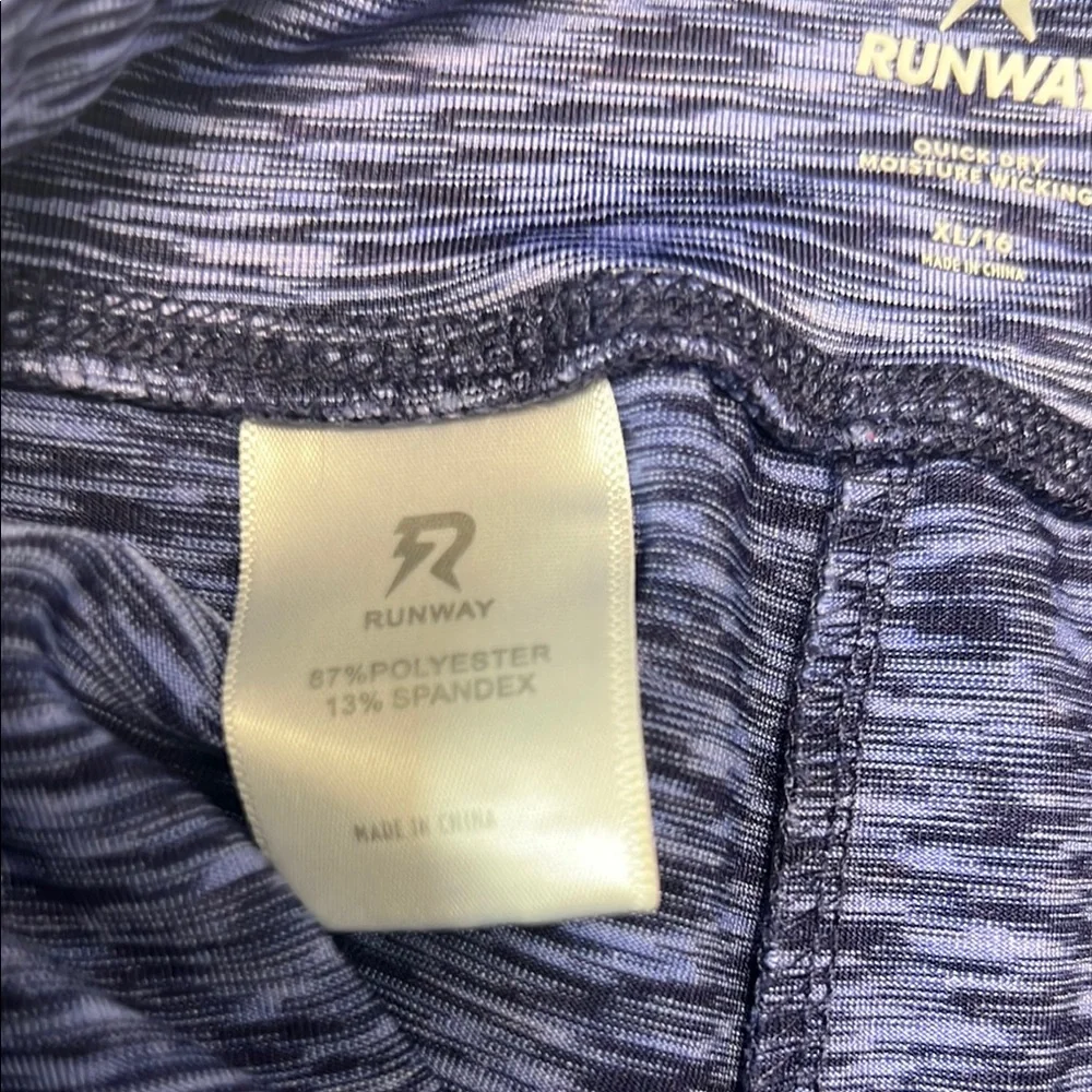 Girls Runway Leggings‎